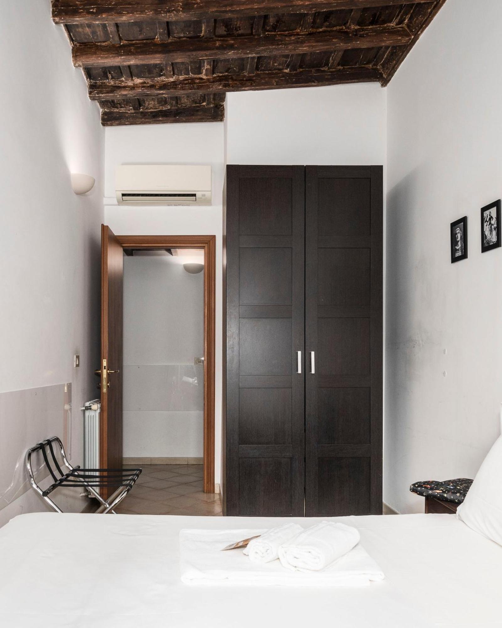 Suites Campo De' Fiori - Zen18-19-20 روما المظهر الخارجي الصورة